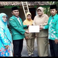 LP Ma&amp;rsquo;arif Banyuwangi Bantu TK Terkena Musibah Puting Beliung