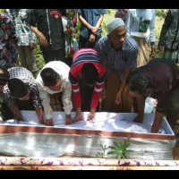 Pastikan Tanpa Pungli, LPBHNU Jember Kawal Pemulangan Jenazah PMI dari Malaysia