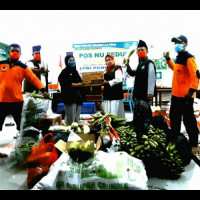 LPBINU Lumajang Sumbang Logistik Dapur untuk Korban Banjir Pasuruan
